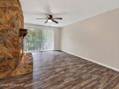1672 El Camino Road #3, Jacksonville FL - photo 15 of 42