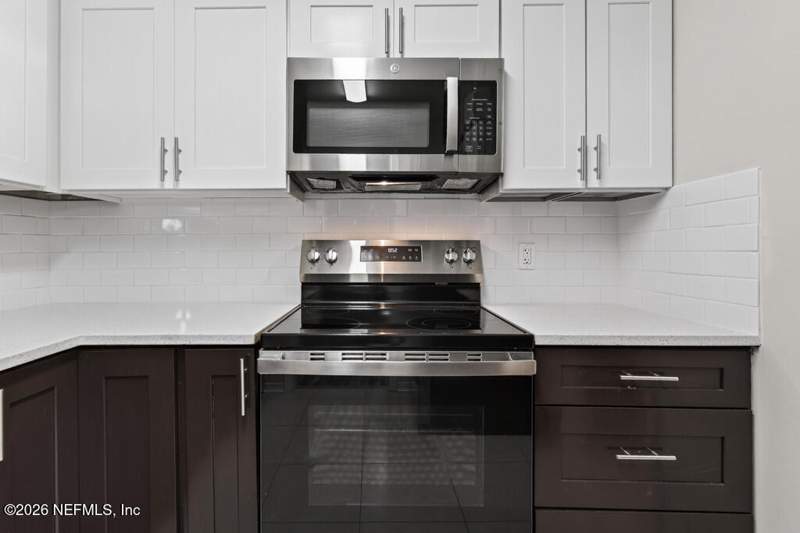 1 bedroom Condominium at 1672 El Camino Road #3, Southbrook Condo, Jacksonville — photo 4