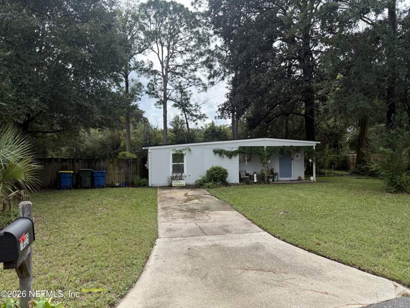 3 bedroom Single Family Residence at 10525 Gailwood Circle, Highlands, Jacksonville — photo 3
