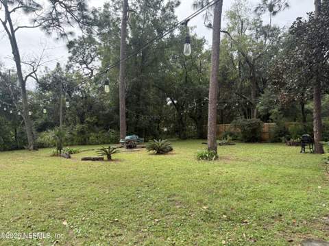 10525 Gailwood Circle, Jacksonville FL - photo 16 of 18