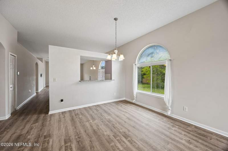 4 bedroom Single Family Residence at 12669 Ayrshire Street, Sheffield Village, Jacksonville — photo 5