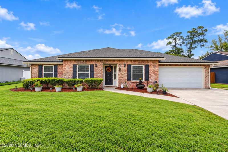 3 bedroom Single Family Residence at 4735 Southern Pacific Drive, Losco Junction, Jacksonville — photo 1