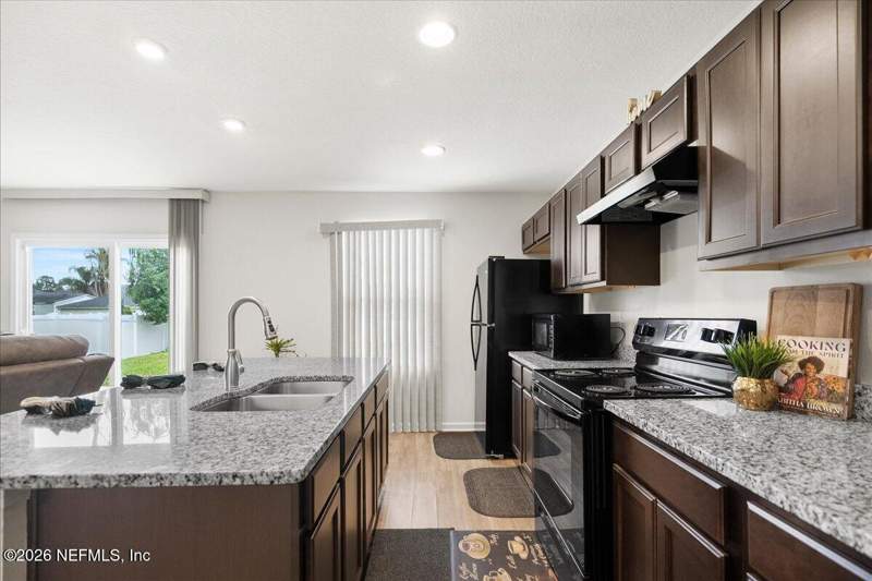 3 bedroom Single Family Residence at 8528 Osteen Street, Jax Heights, Jacksonville — photo 5