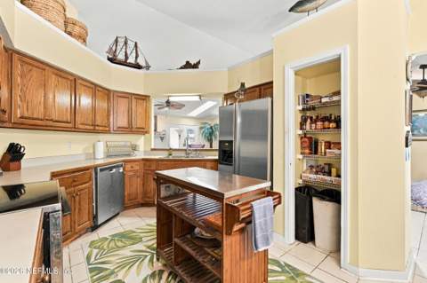 1570 Clinch Drive, Fernandina Beach FL - photo 10 of 25