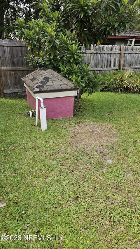 105 N Beech Street, Palatka FL - photo 10 of 11
