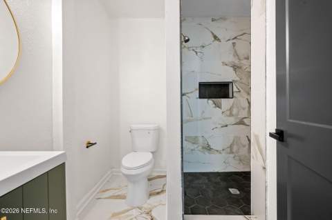 2290 Larchmont Road, Jacksonville FL - photo 20 of 46