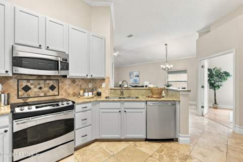 1734 Cross Pines Drive, Fleming Island FL - photo 15 of 41