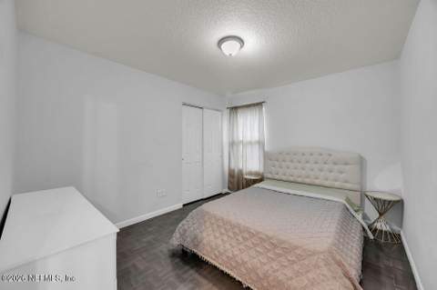 5358 Ramona Boulevard, Jacksonville FL - photo 7 of 42
