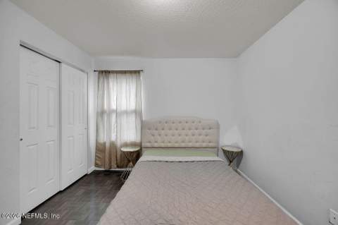 5358 Ramona Boulevard, Jacksonville FL - photo 9 of 42