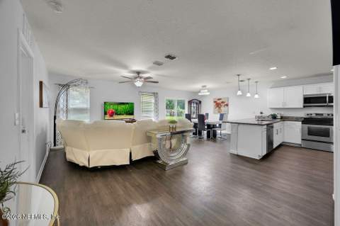 5358 Ramona Boulevard, Jacksonville FL - photo 21 of 42