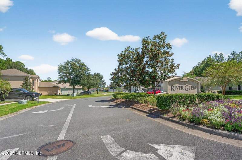 5 bedroom Single Family Residence at 65226 Forest Glen Lane, River Glen, Yulee — photo 5