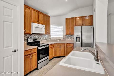 6350 Island Forest Drive #A, Fleming Island FL - photo 7 of 14