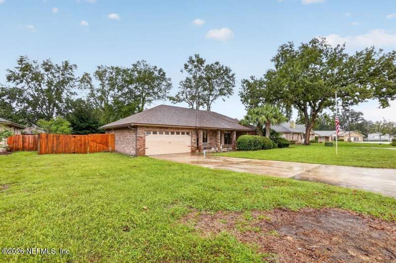 3 bedroom Single Family Residence at 516 Rockwood Court, Ridgecrest, Orange Park — photo 2