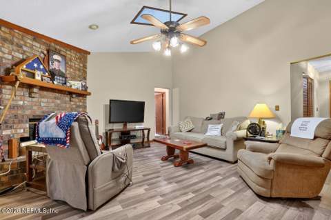 516 Rockwood Court, Orange Park FL - photo 14 of 48