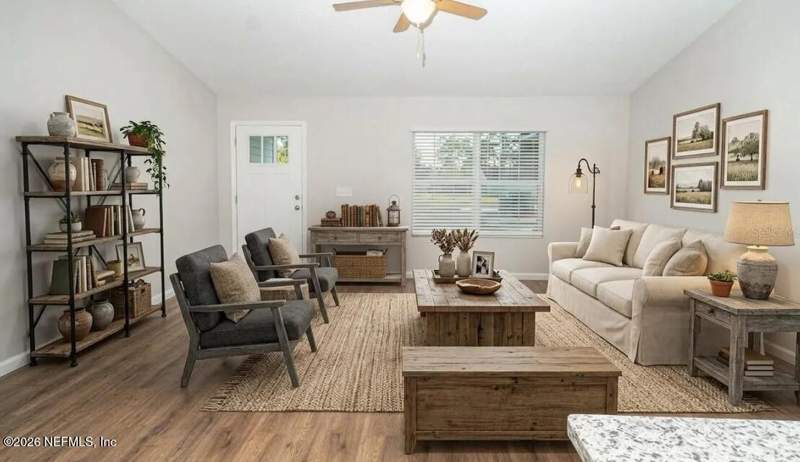3 bedroom Single Family Residence at 451 N Boulevard, Fox Ridge Estates, Macclenny — photo 4