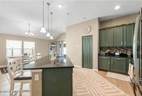 15708 Tisons Bluff Road, Jacksonville FL - photo 12 of 27