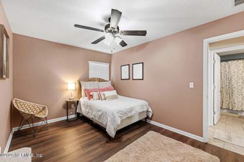 15708 Tisons Bluff Road, Jacksonville FL - photo 17 of 27