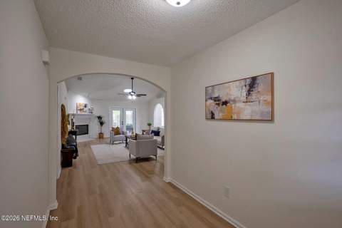 8067 Mactavish Way, Jacksonville FL - photo 7 of 42