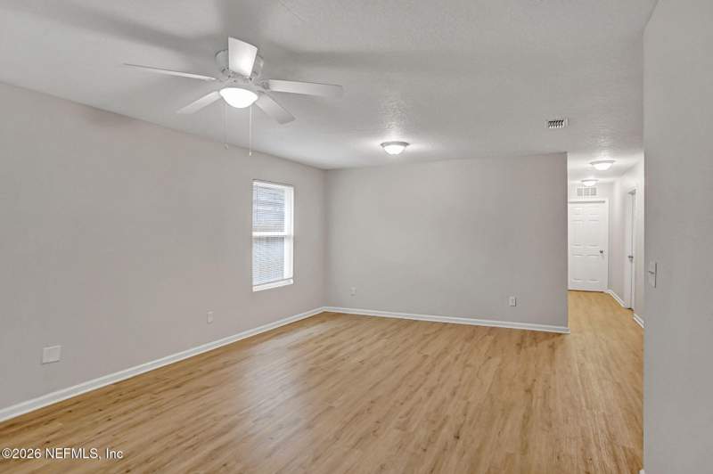 3 bedroom Single Family Residence at 2370 Johnson Avenue, Section Land, Jacksonville — photo 4