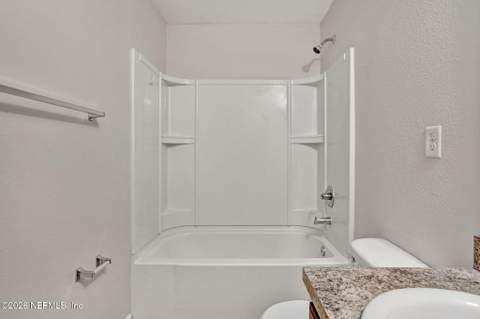 2370 Johnson Avenue, Jacksonville FL - photo 10 of 19