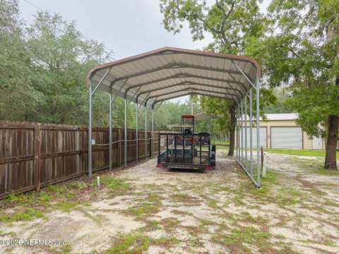 203 Pond Circle, Interlachen FL - photo 17 of 41
