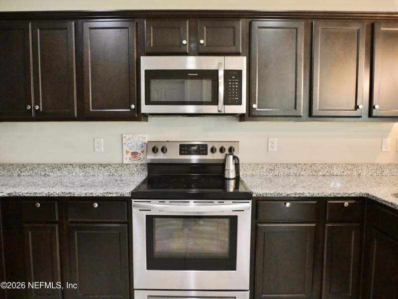 4 bedroom Single Family Residence at 8493 Thor Street, Southside Oaks, Jacksonville — photo 5