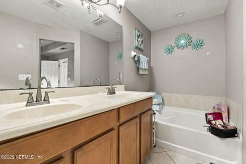 3915 Buckthorne #B, Orange Park FL - photo 10 of 24