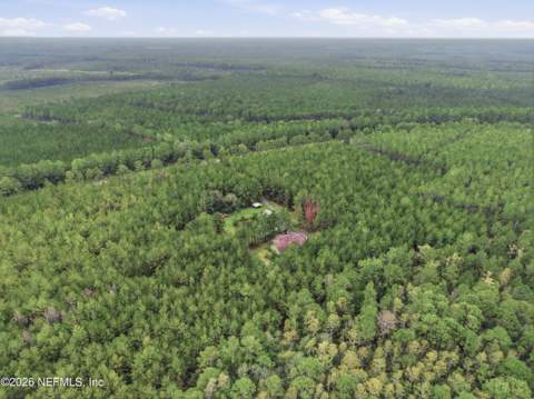 3694 S State Road 121, Glen St. Mary FL - photo 6 of 41