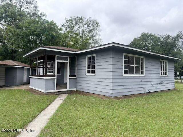 3 bedroom Single Family Residence at 1098 Detroit Street, Paxon, Jacksonville — photo 3