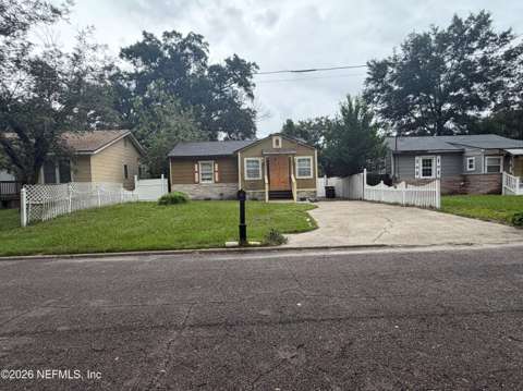 277 E 46Th Street, home for sale on E 46Th Street