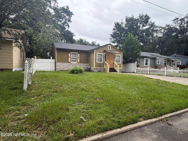 3 bedroom Single Family Residence at 277 E 46th Street, Edmondsons Main Est, Jacksonville — photo 2