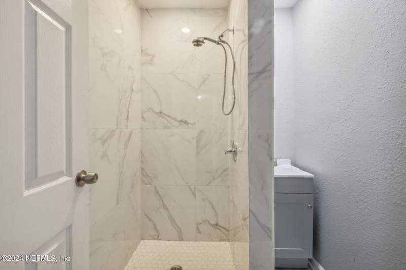 3 bedroom Single Family Residence at 1862 W 24th Street, Moncreif Park, Jacksonville — photo 4