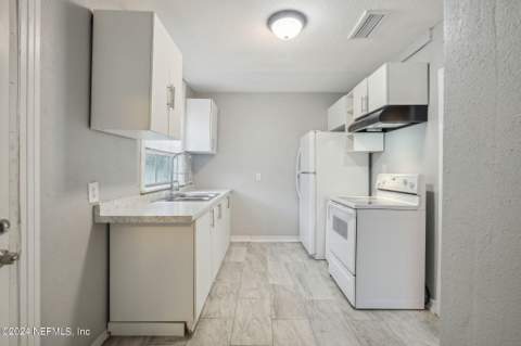 1862 W 24th Street, Jacksonville FL - photo 12 of 27