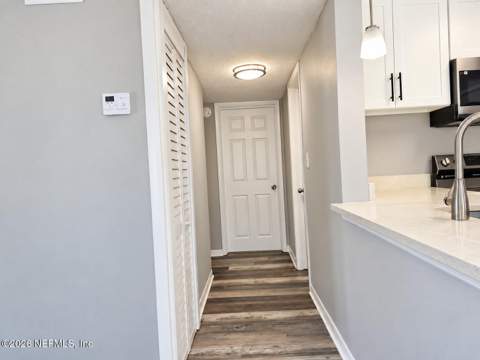 7727 Free Avenue, Jacksonville FL - photo 16 of 30