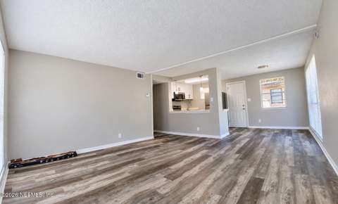 7727 Free Avenue, Jacksonville FL - photo 8 of 30