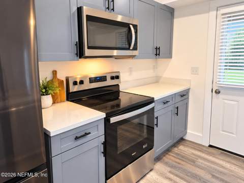 2031 Broward Road, Jacksonville FL - photo 8 of 17