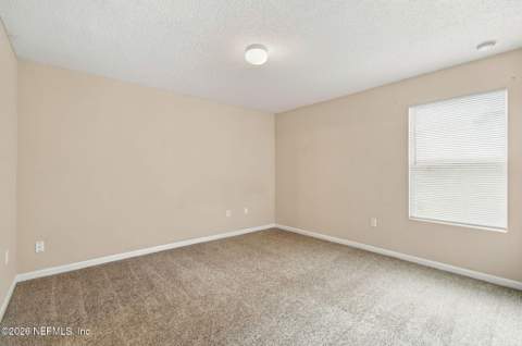 8409 Oden Avenue, Jacksonville FL - photo 9 of 16
