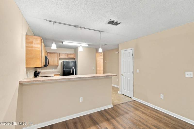 3 bedroom Single Family Residence at 8409 Oden Avenue, Warringtons, Jacksonville — photo 4