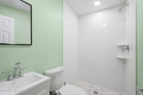 10100 Mercury Drive, Jacksonville FL - photo 21 of 28