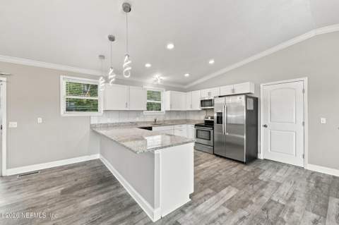 706 Estates Cove Road, Jacksonville FL - photo 19 of 41
