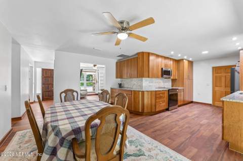 12902 Silver Oak Drive, Jacksonville FL - photo 22 of 60