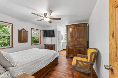 12902 Silver Oak Drive, Jacksonville FL - photo 24 of 60