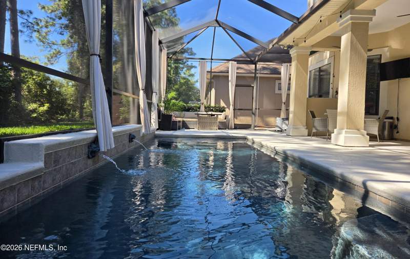 4 bedroom Single Family Residence at 13036 Sir Rogers Court, Highlands Lake, Jacksonville — photo 4