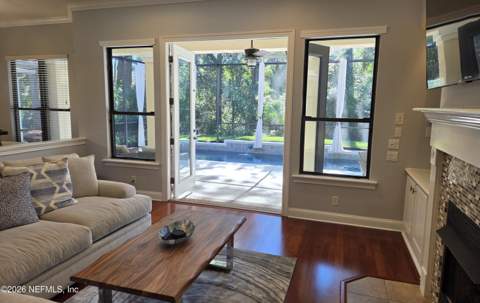 13036 Sir Rogers Court, Jacksonville FL - photo 9 of 37