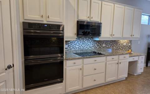 13036 Sir Rogers Court, Jacksonville FL - photo 12 of 37