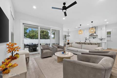 904 Barbara Lane, Jacksonville Beach FL - photo 15 of 54
