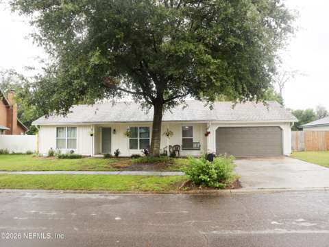 8329 Cross Timbers Drive, pool for sale in Jacksonville