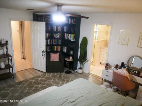 8329 Cross Timbers Drive, Jacksonville FL - photo 16 of 39
