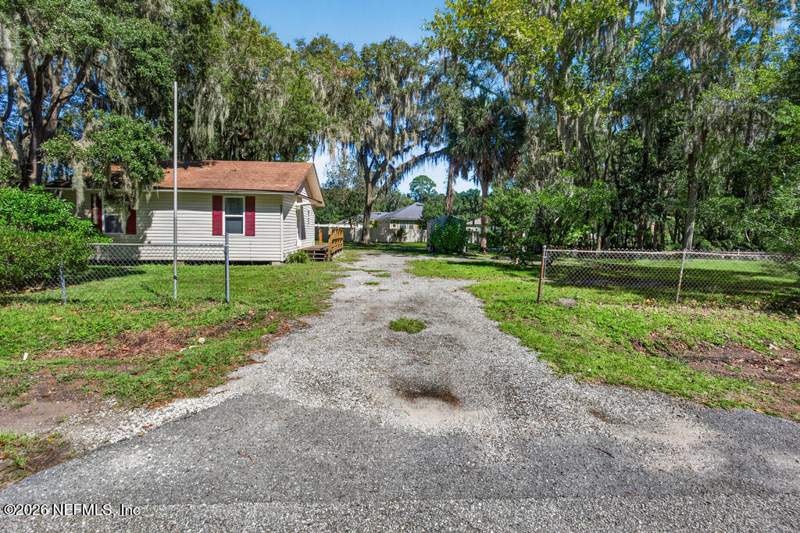 2 bedroom Single Family Residence at 3049 Starratt Road, Section Land, Jacksonville — photo 4