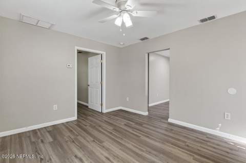 3049 Starratt Road, Jacksonville FL - photo 11 of 45